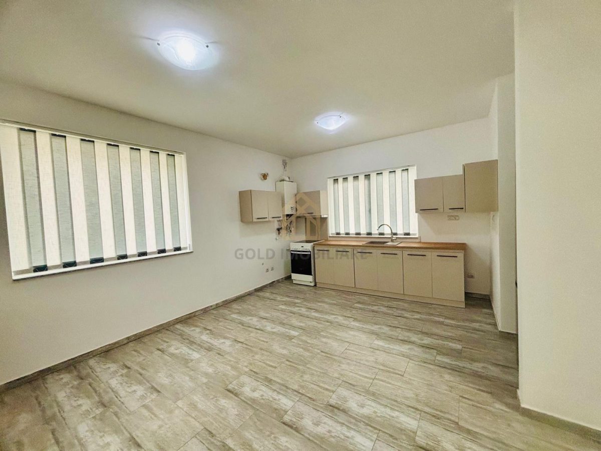 Casă de vânzare â€“ 4 camere â€“ Strada Vrancei  Baia Mare - 