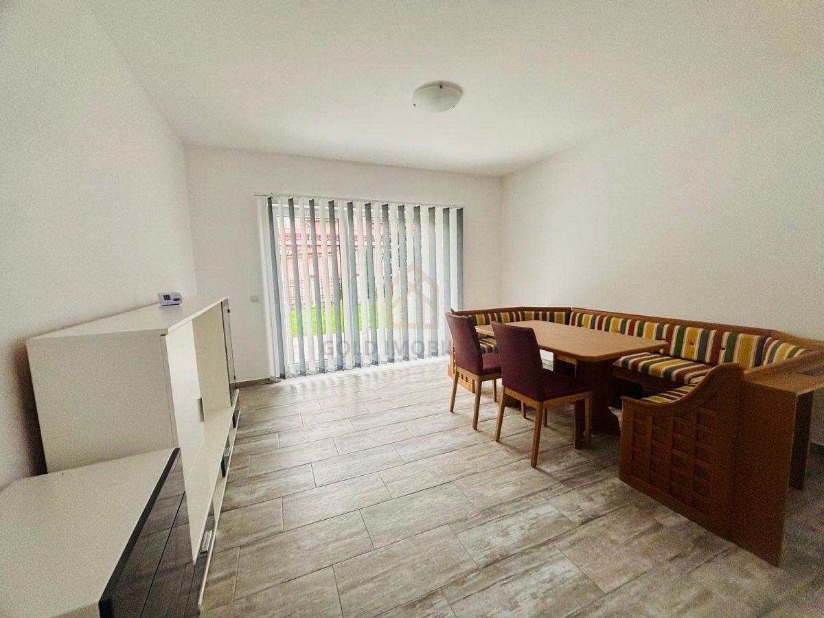 Casă de vânzare â€“ 4 camere â€“ Strada Vrancei  Baia Mare - foto 2