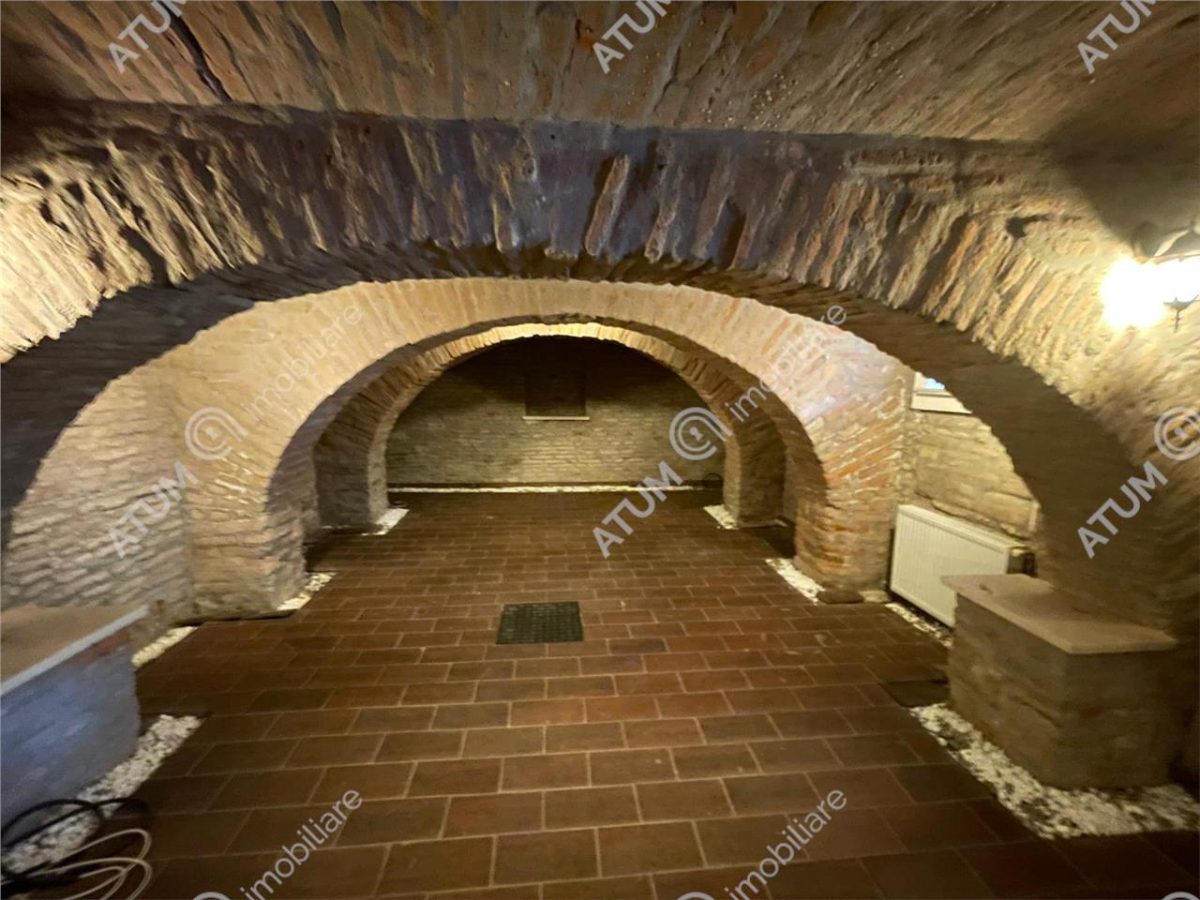 Spatiu de birouri in zona centrala din Sibiu - foto 13