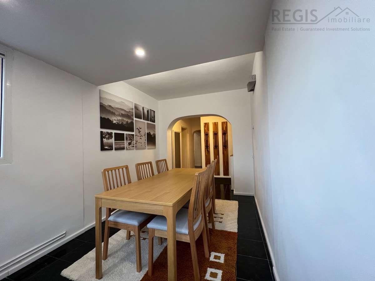 Central 3 Camere Decomandat, Parcare, Bloc Tip Vila - foto 14