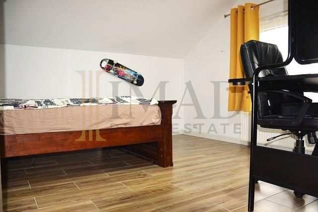 Vanzare Casa, la cheie mobilat/utilat, Branesti - 15 km de Targoviste. - foto 12