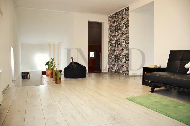 Vanzare Casa, la cheie mobilat/utilat, Branesti - 15 km de Targoviste. - foto 9