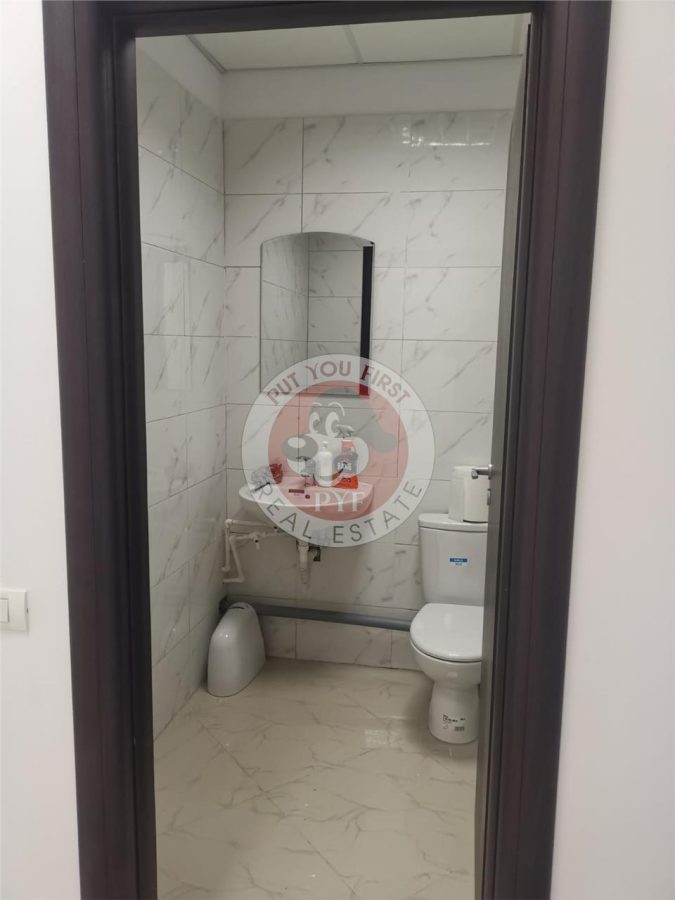 Rezervelor |  Spatiu comercial | Amenajat | 69mp | open-space | B12998 - foto 4