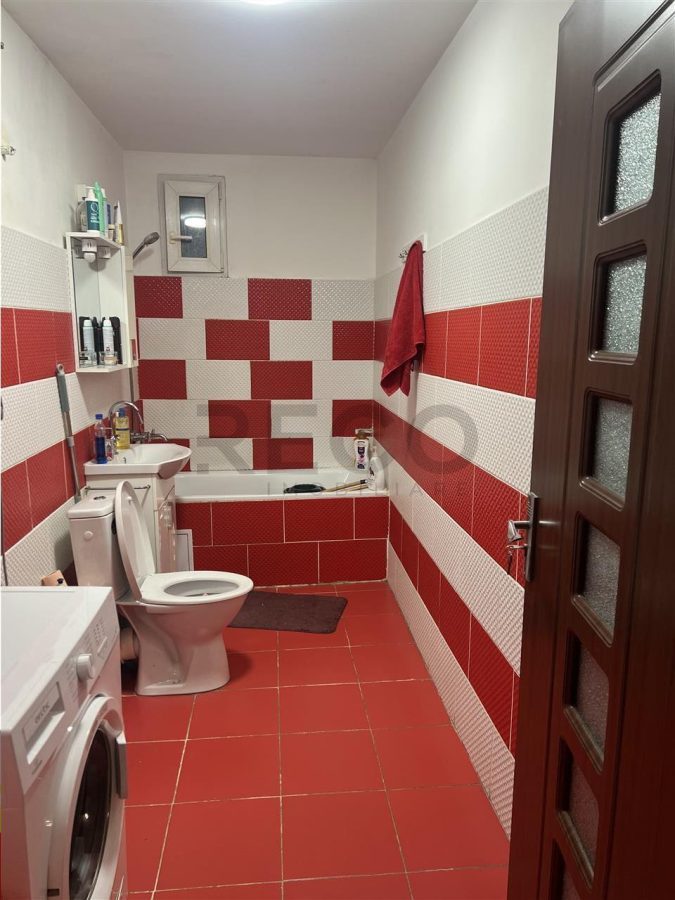 RECO Apartament 3 camere zona Olosig - foto 3