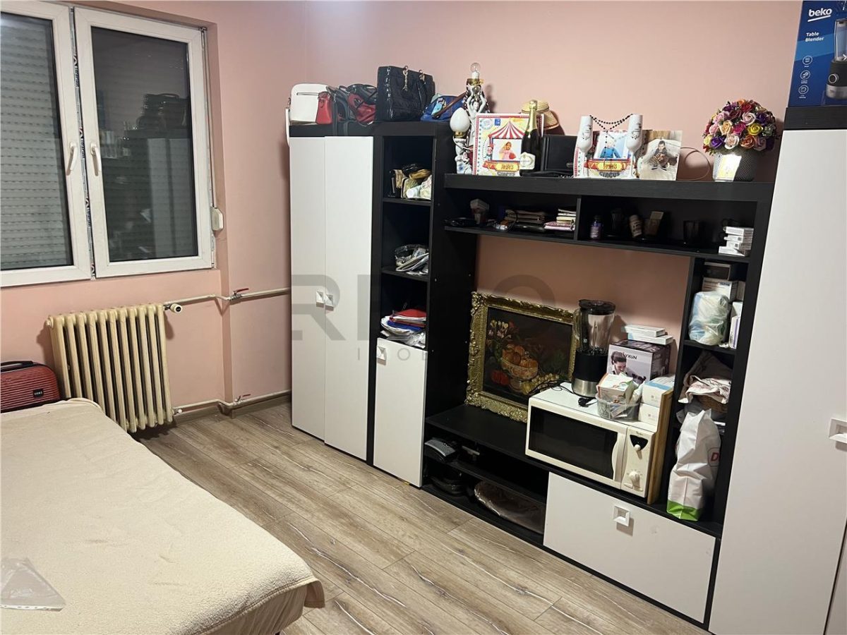RECO Apartament 3 camere zona Olosig - foto 4
