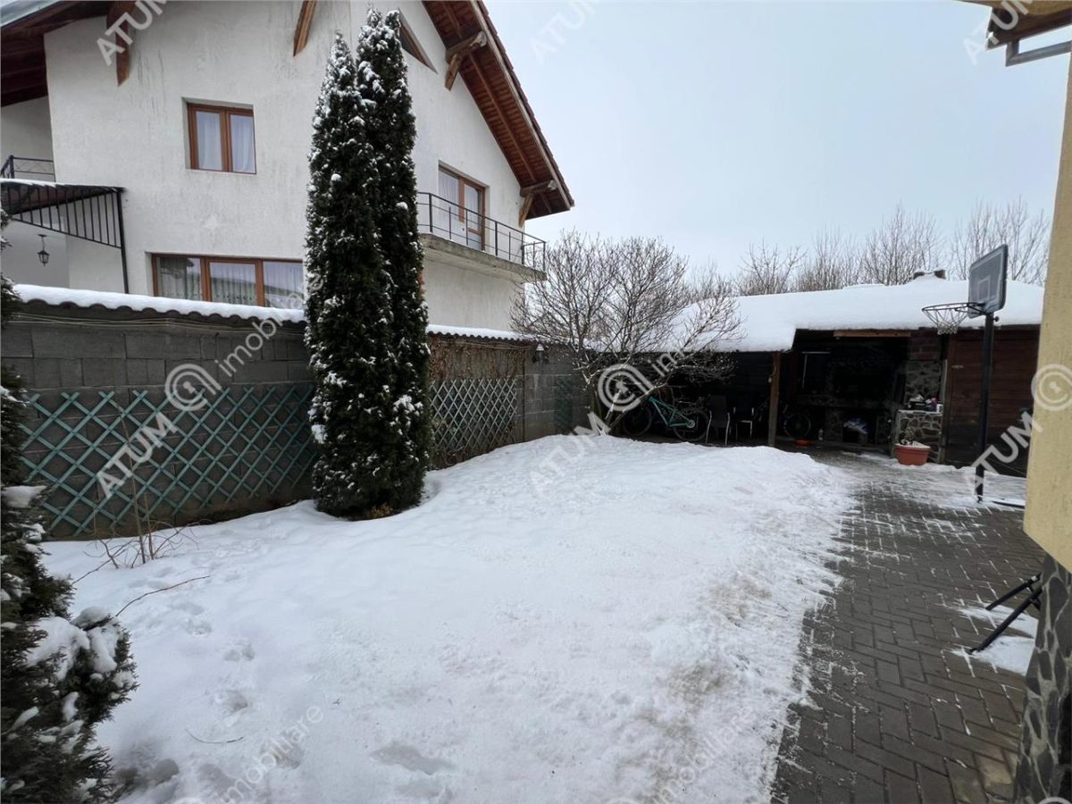 Casa individuala 5 camere 2 bai 290 mp teren zona Mall Selimbar - foto 15