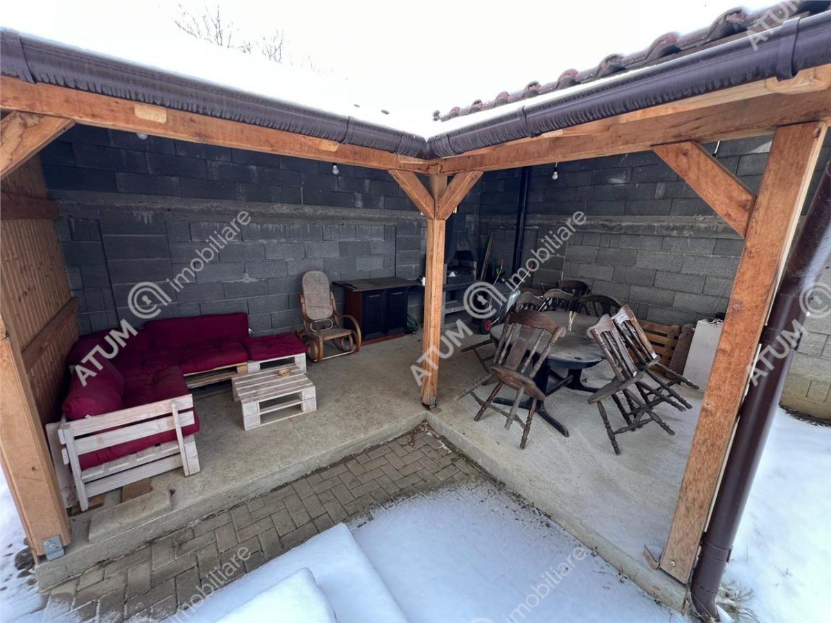 Casa individuala 5 camere 2 bai 290 mp teren zona Mall Selimbar - foto 19