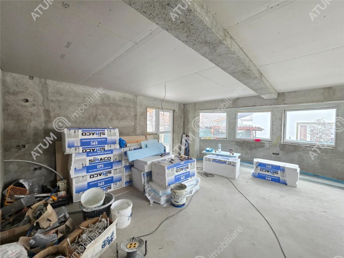 Casa cu 5 camere decomandate pe teren de 390 mp in Cisnadie Sibiu - foto 4
