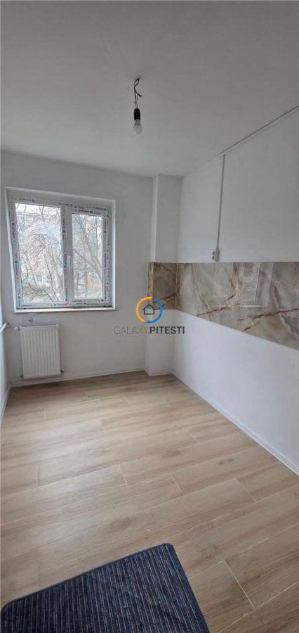 Vânzare apartament 2 camere Craiovei - 