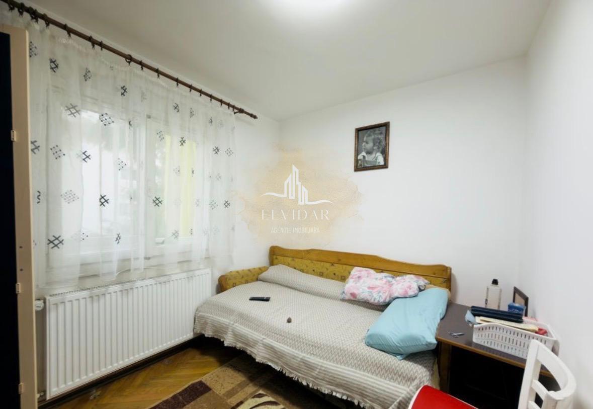 Bucovina - 4 camere, 2 bai, vedere 3 parti , etaj 2 , centrala proprie - foto 10