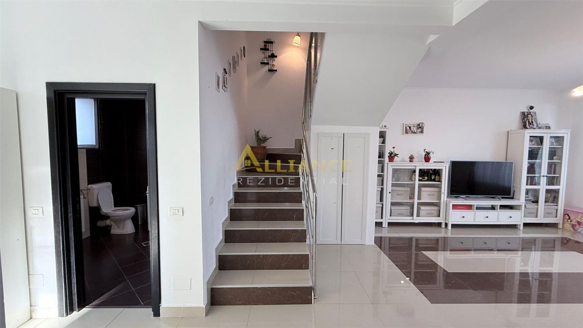 Duplex - 4 camere - 2 bai - 350mp teren - foto 5