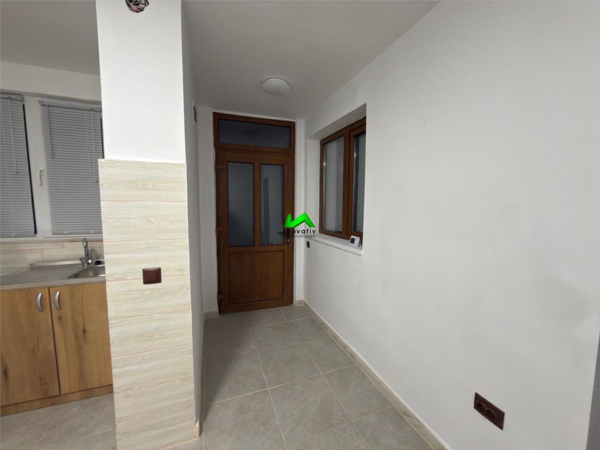 Spatiu de inchiriat birou 2 camere 60mp Sibiu Victoriei - foto 4