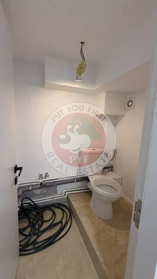 Polona | Studio/Birou | 40mp | Bloc boutique | B12994 - foto 4