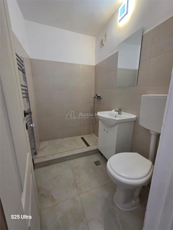 3 camere, renovat complet, etaj 4,  Micro 9 - foto 11