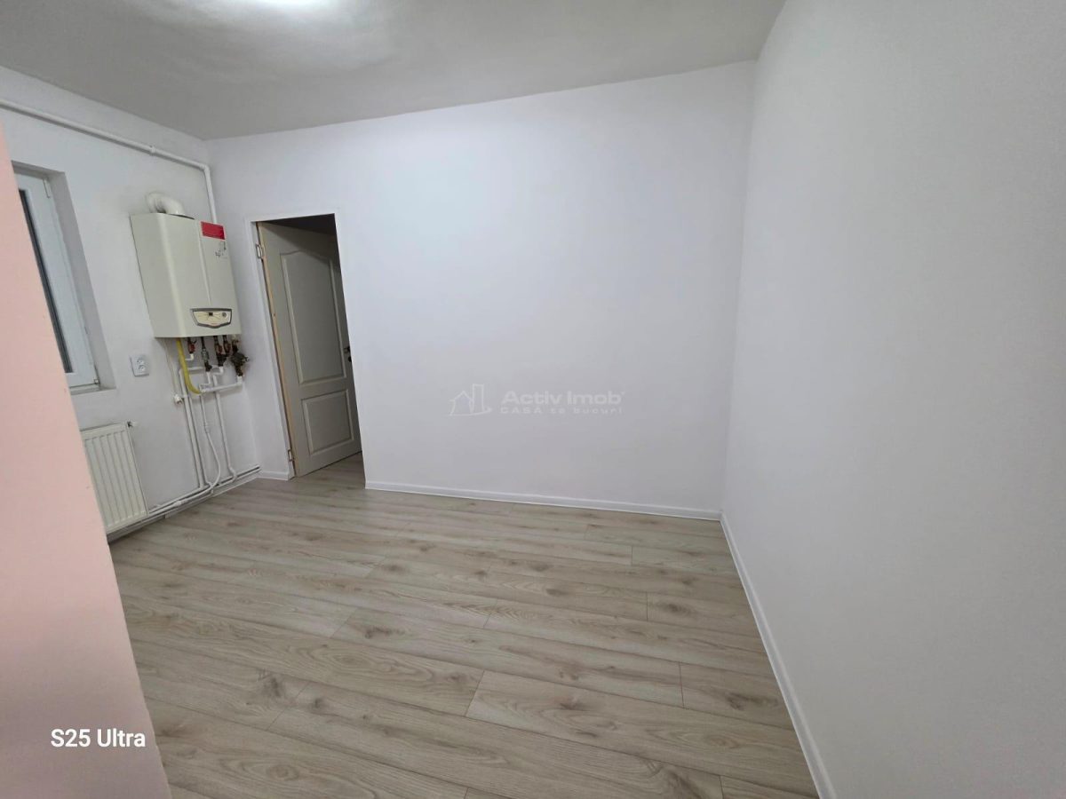 3 camere, renovat complet, etaj 4,  Micro 9 - foto 8