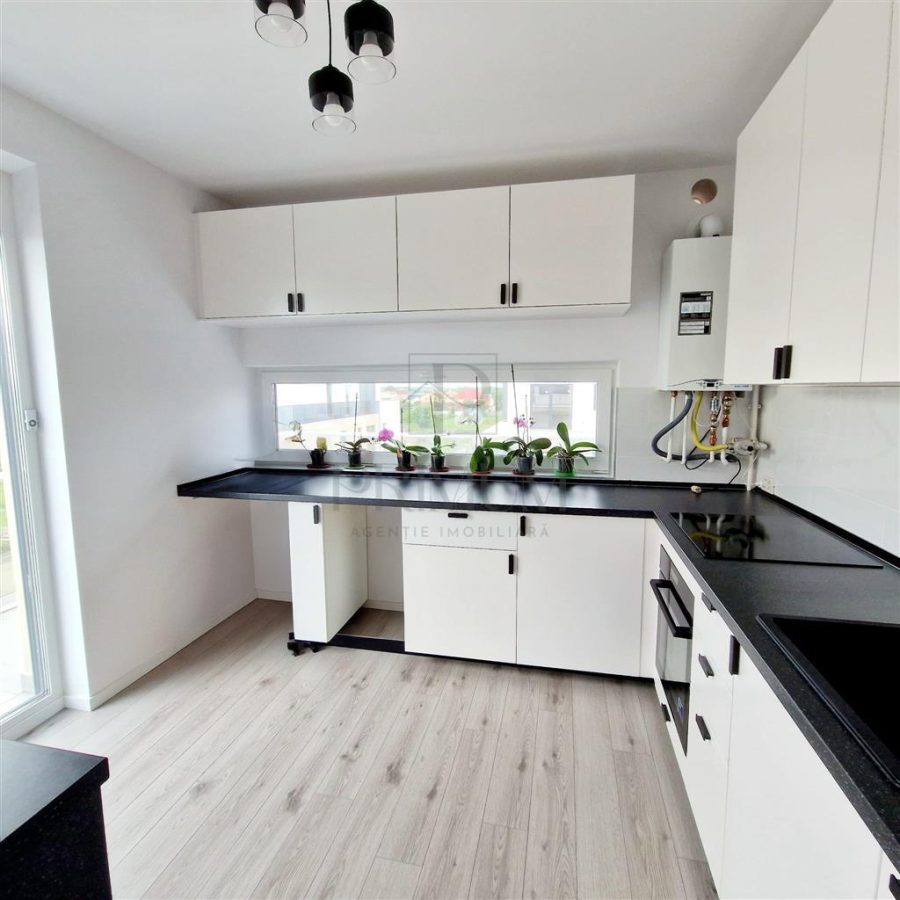 BUZIASULUI - 3 CAM - PENTHOUSE - LOC PARCARE - INCALZIRE IN PARDOSEALA - MOBILAT/UTILAT- - 