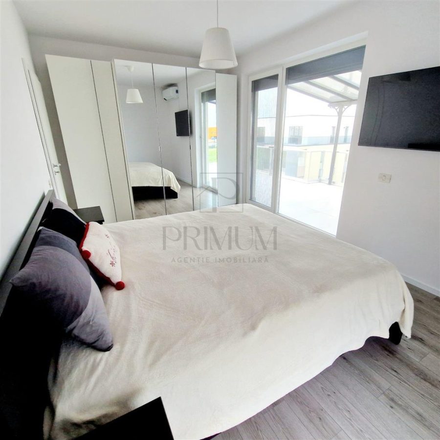 BUZIASULUI - 3 CAM - PENTHOUSE - LOC PARCARE - INCALZIRE IN PARDOSEALA - MOBILAT/UTILAT- - foto 12