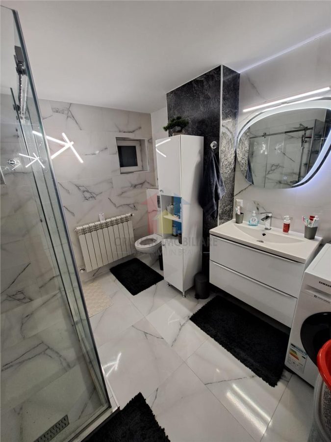 Mobilat si Utilat 3camere,, etaj 1 Garii - 