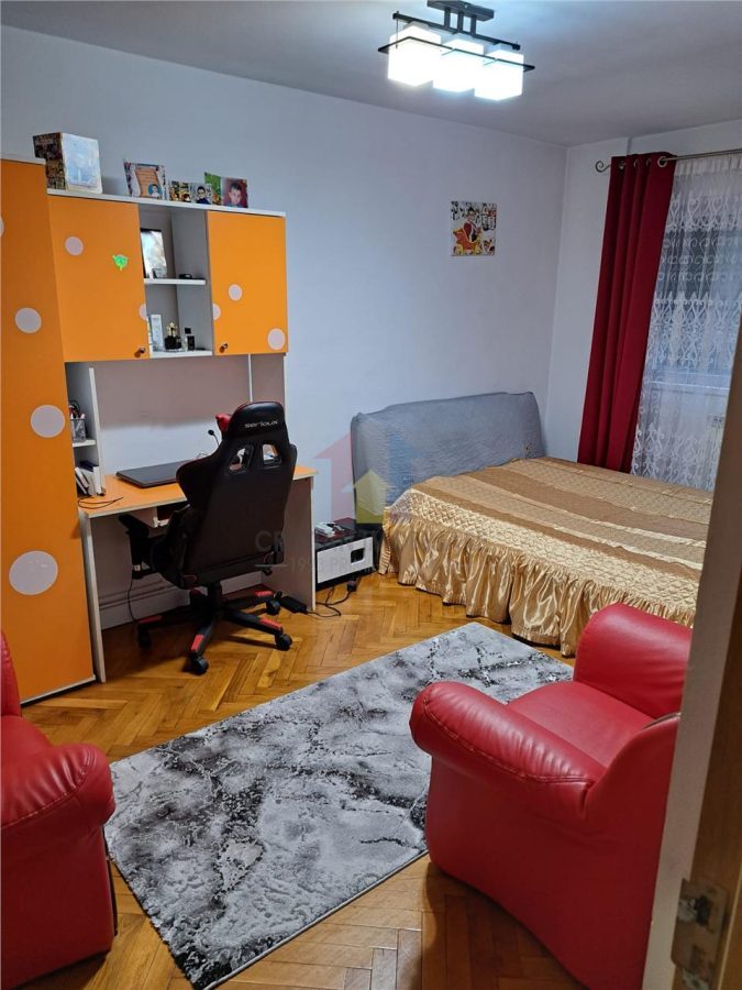 Mobilat si Utilat 3camere,, etaj 1 Garii - foto 5