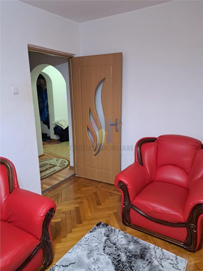 Mobilat si Utilat 3camere,, etaj 1 Garii - foto 7