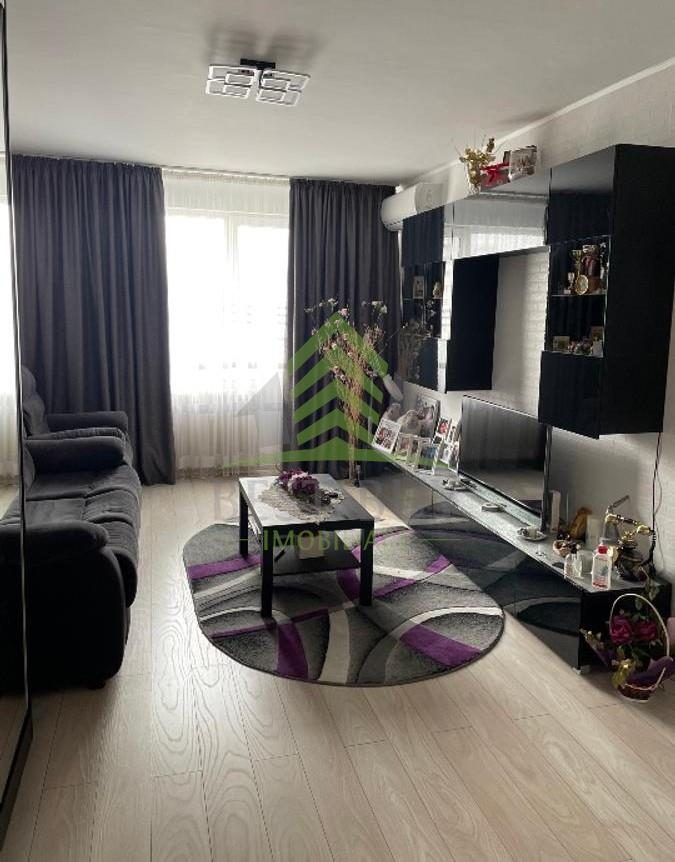 SEBASTIAN, ENE MODORAN, 68 MP ETAJ 8/8 RENOVAT COMPLET, BLOC 1983 - foto 2