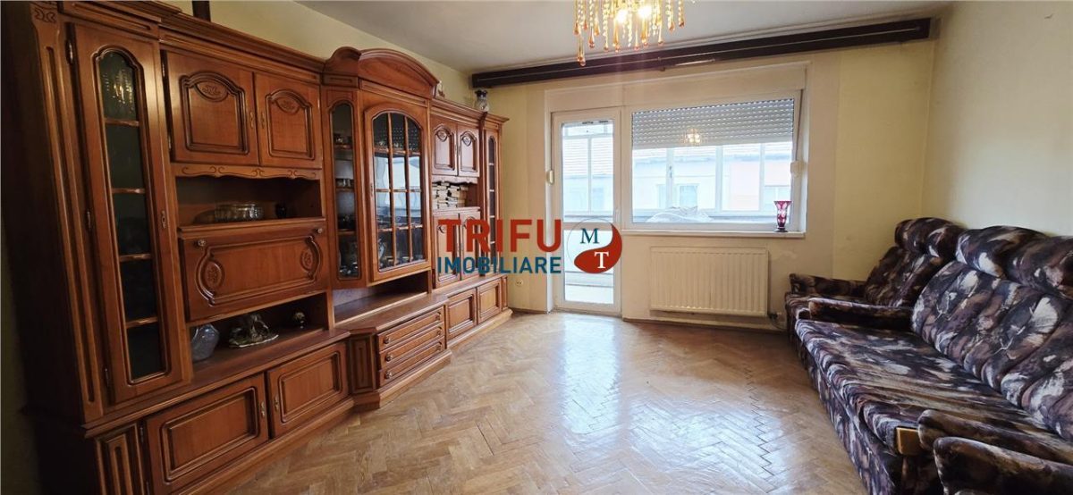 Apartament 3 Camere 71mp în zona Schit - 