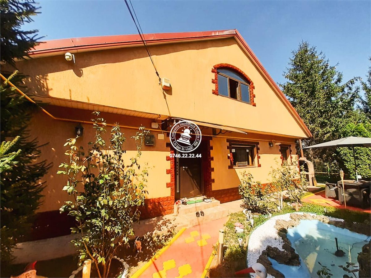 Vila  de vanzare  Pacurari, - 