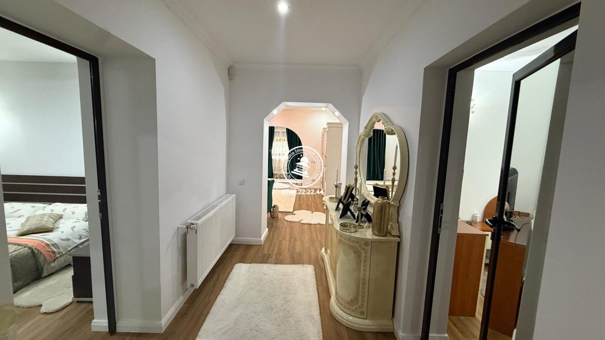 Vila  de vanzare  Pacurari, - foto 11