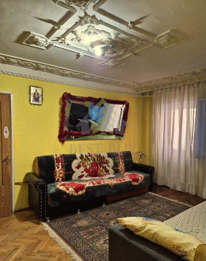 DUMBRAVA NOUA, MISCA PETRE, 52 MP ETAJ 1/8 BLOC 1983 - foto 3