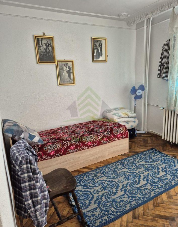 DUMBRAVA NOUA, MISCA PETRE, 52 MP ETAJ 1/8 BLOC 1983 - foto 5