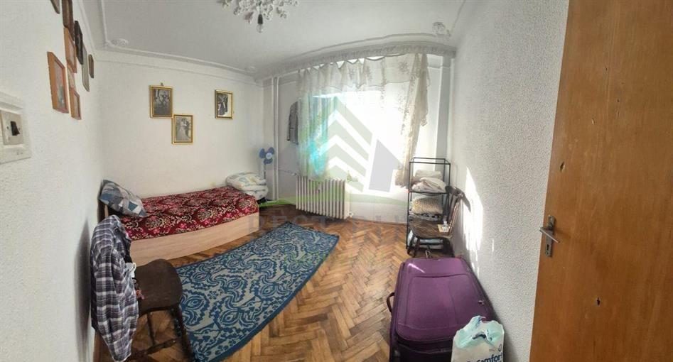 DUMBRAVA NOUA, MISCA PETRE, 52 MP ETAJ 1/8 BLOC 1983 - foto 7