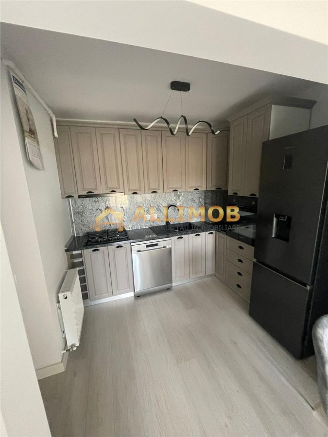 Apartament 2 camere in Ploiesti, zona Bulevardul Bucuresti - foto 2