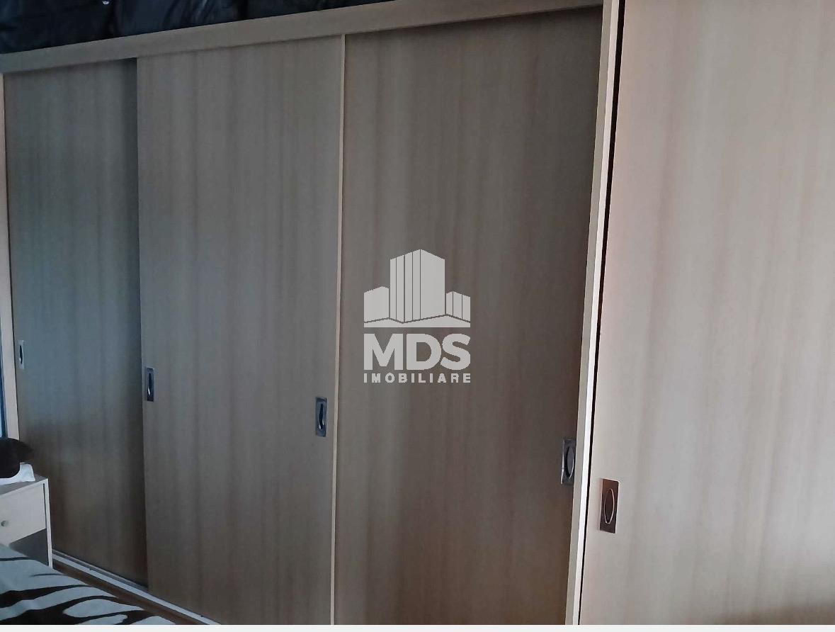 3 camere etaj 1 in piata Dacia - foto 5