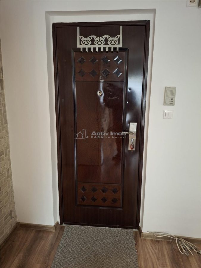 Resita, chirie, 2 cam. DEC. MOBILAT + UTILAT MODERN, parter  - LUNCA - foto 15