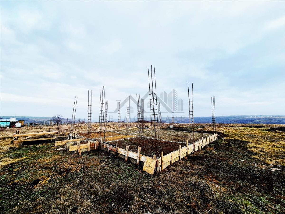 Teren pentru casa cu autorizatie si cu vedere frumoasa - foto 2