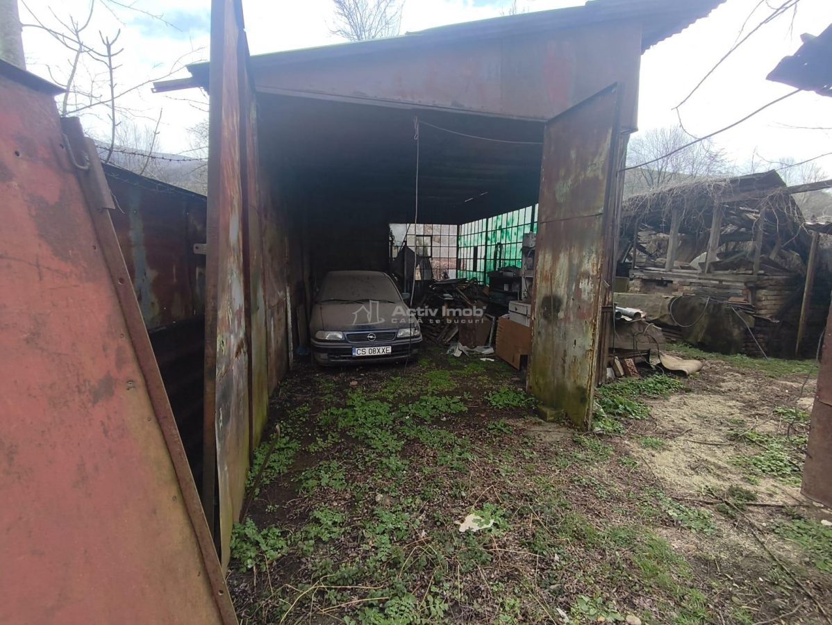 Casa Caramida Arsa cu Placa de Beton si Teren    Cartier Doman - foto 4