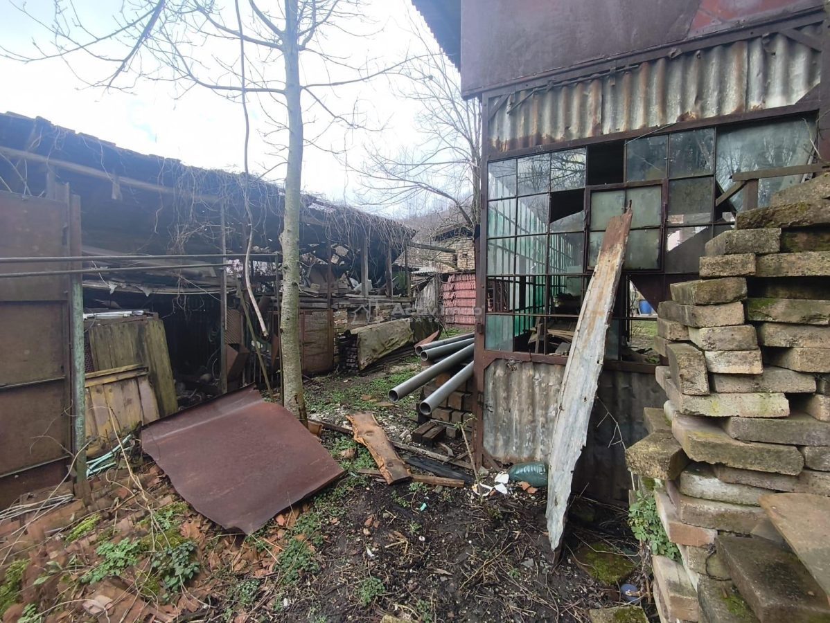 Casa Caramida Arsa cu Placa de Beton si Teren    Cartier Doman - foto 7
