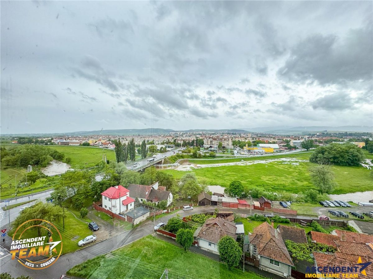 FILM!Apartament 3 camere,decomandat, vedere panoramica,Garii,Sfantu Gheorghe - foto 17