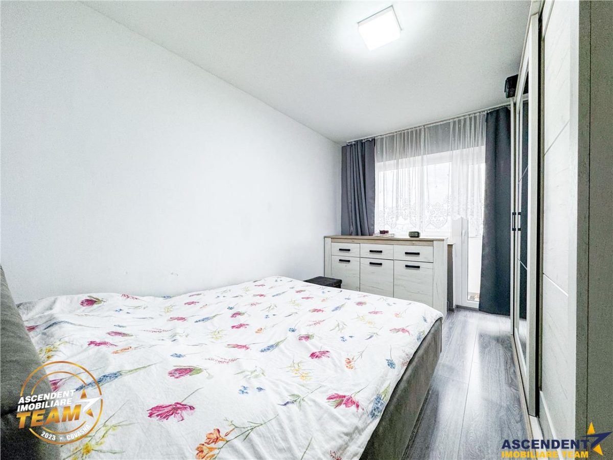 FILM!Apartament 3 camere,decomandat, vedere panoramica,Garii,Sfantu Gheorghe - foto 4