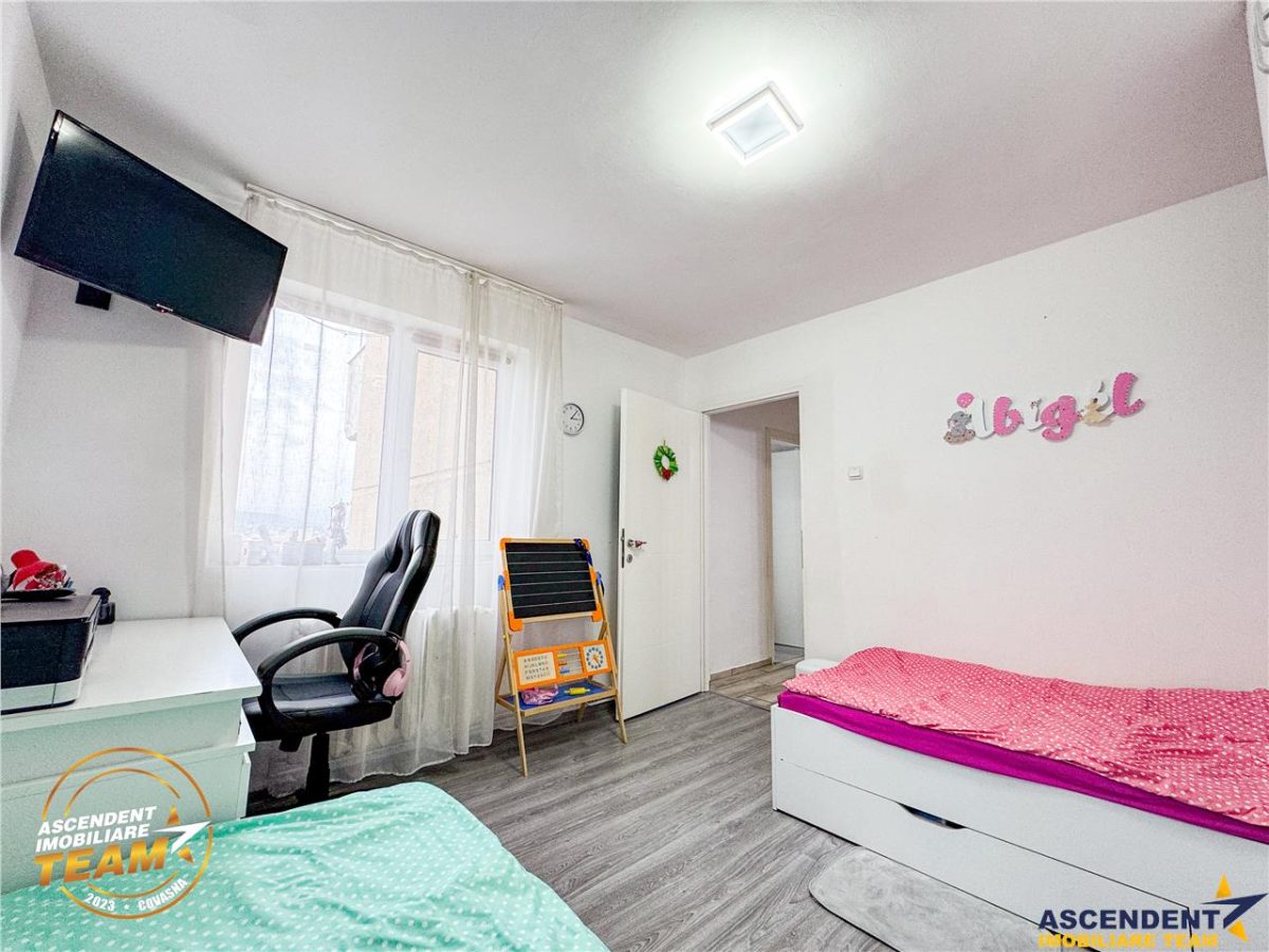 FILM!Apartament 3 camere,decomandat, vedere panoramica,Garii,Sfantu Gheorghe - foto 5