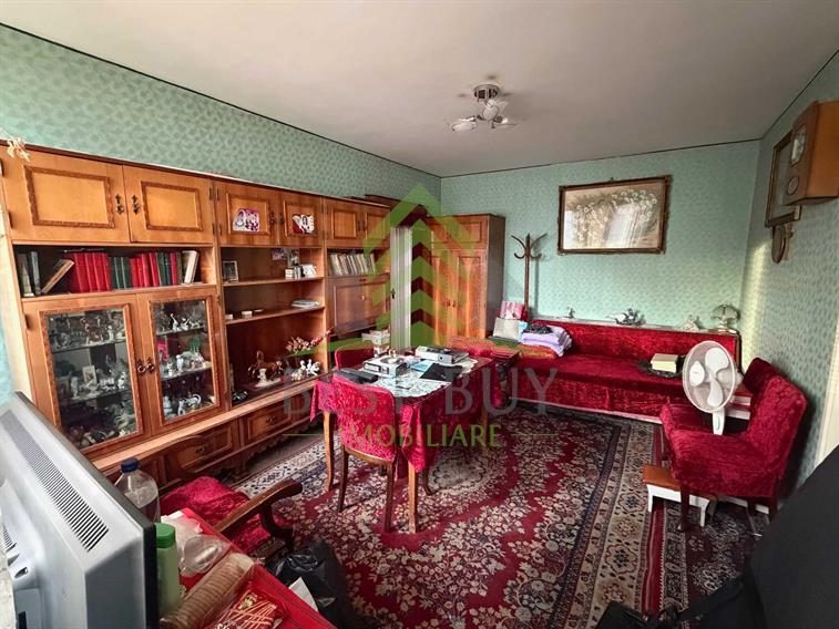 AP.2 CAM ET.3/7 VEDERE SPATE SECTOR 1 ION MIHALACHE METROU 1 MAI - foto 3