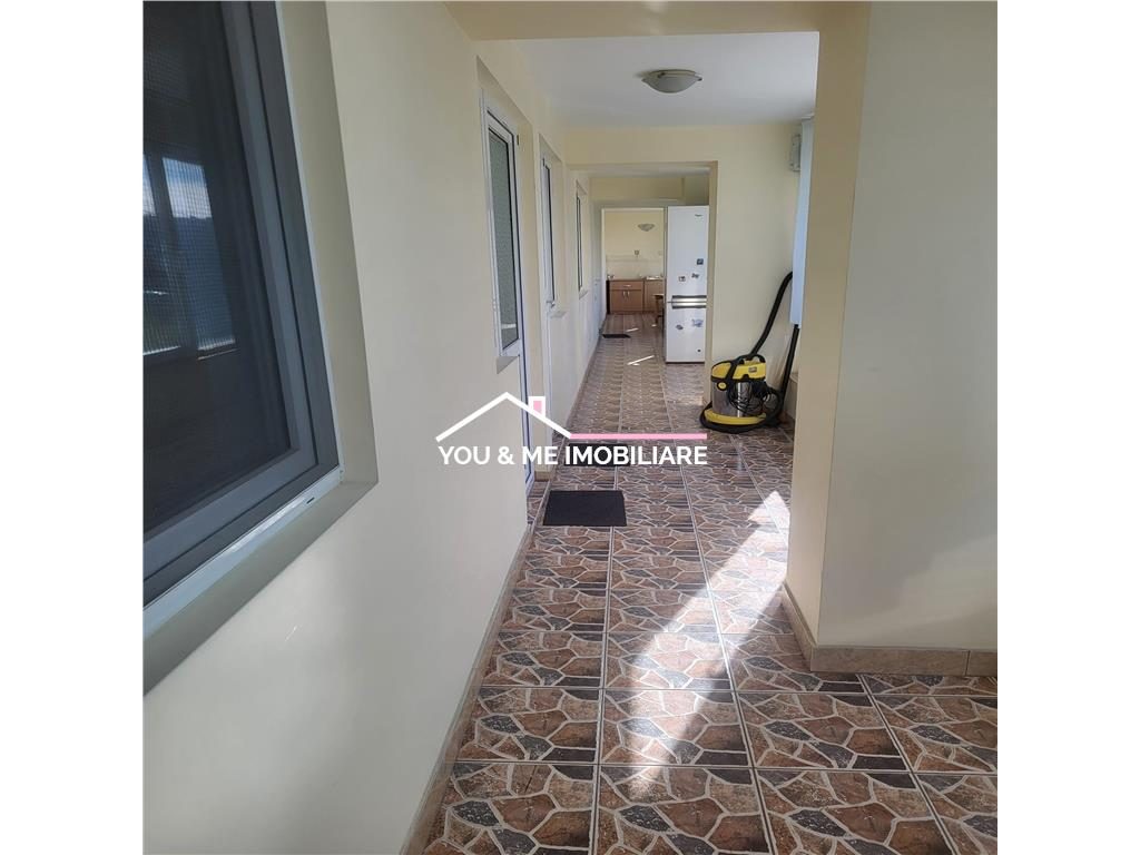 Mangalia vila P+1 cu spatio comercial de vanzare - foto 9