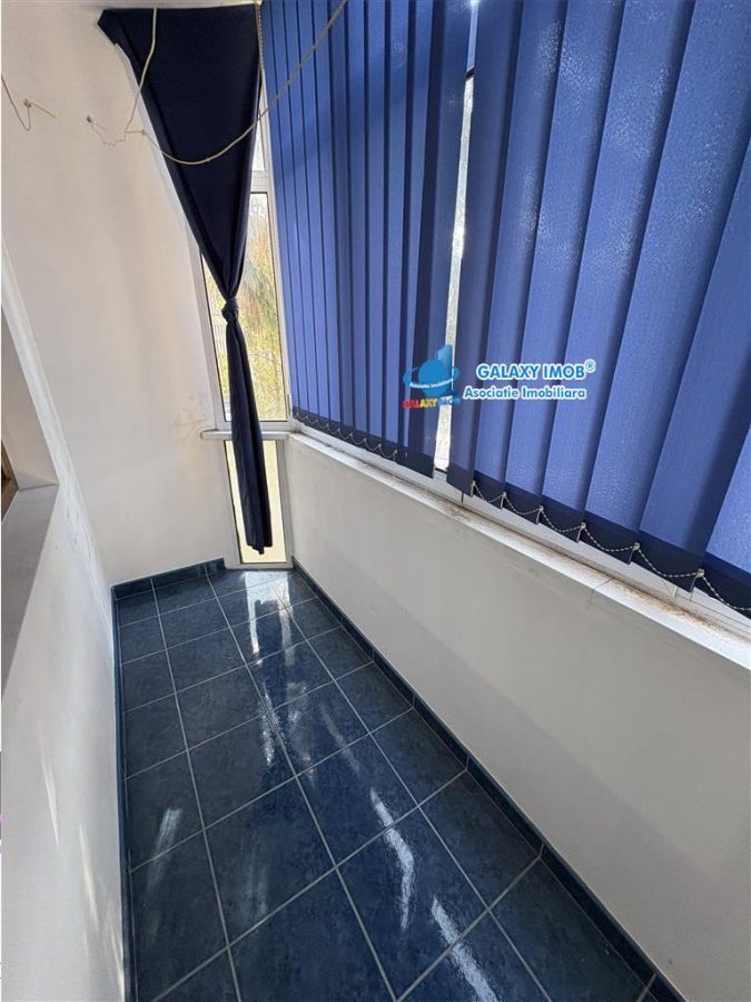 Vanzare apartament 2 camere zona CENTRALA - foto 4