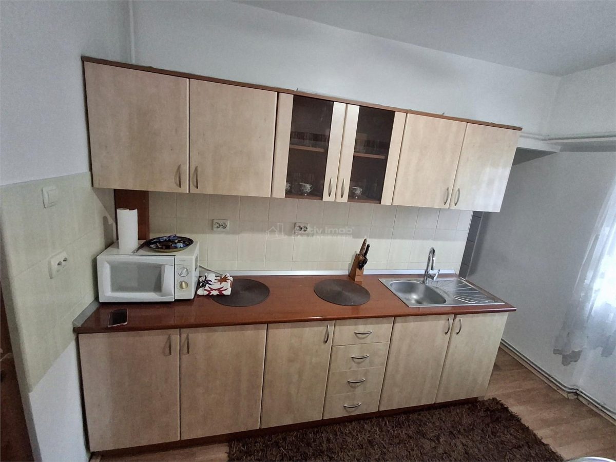 Resita, 3 Cam. Cf. 1,  DEC, LOC PARCARE, Mobilat + Utilat, LUX Ultracentral - foto 3