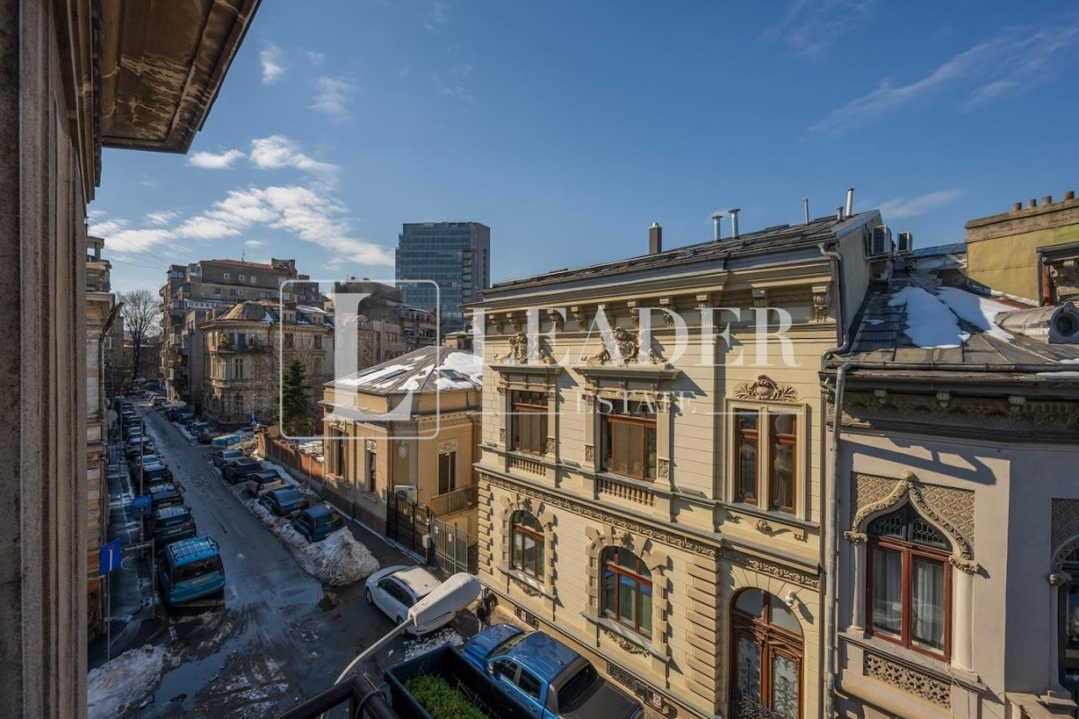 Apartament luminos cu farmec interbelic | Cartierul Armenesc | 80 mp - foto 11