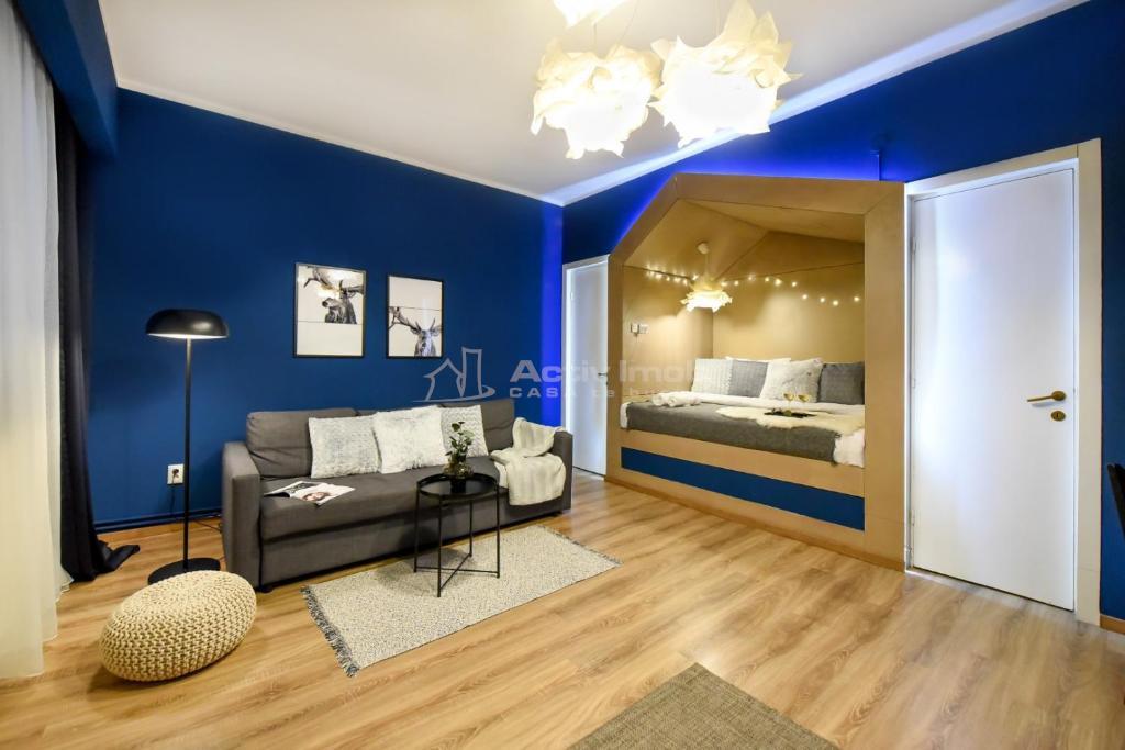 Ultracentral! Garsoniera Deosebita cu Centrala Proprie, Foarte Spatioasa - 