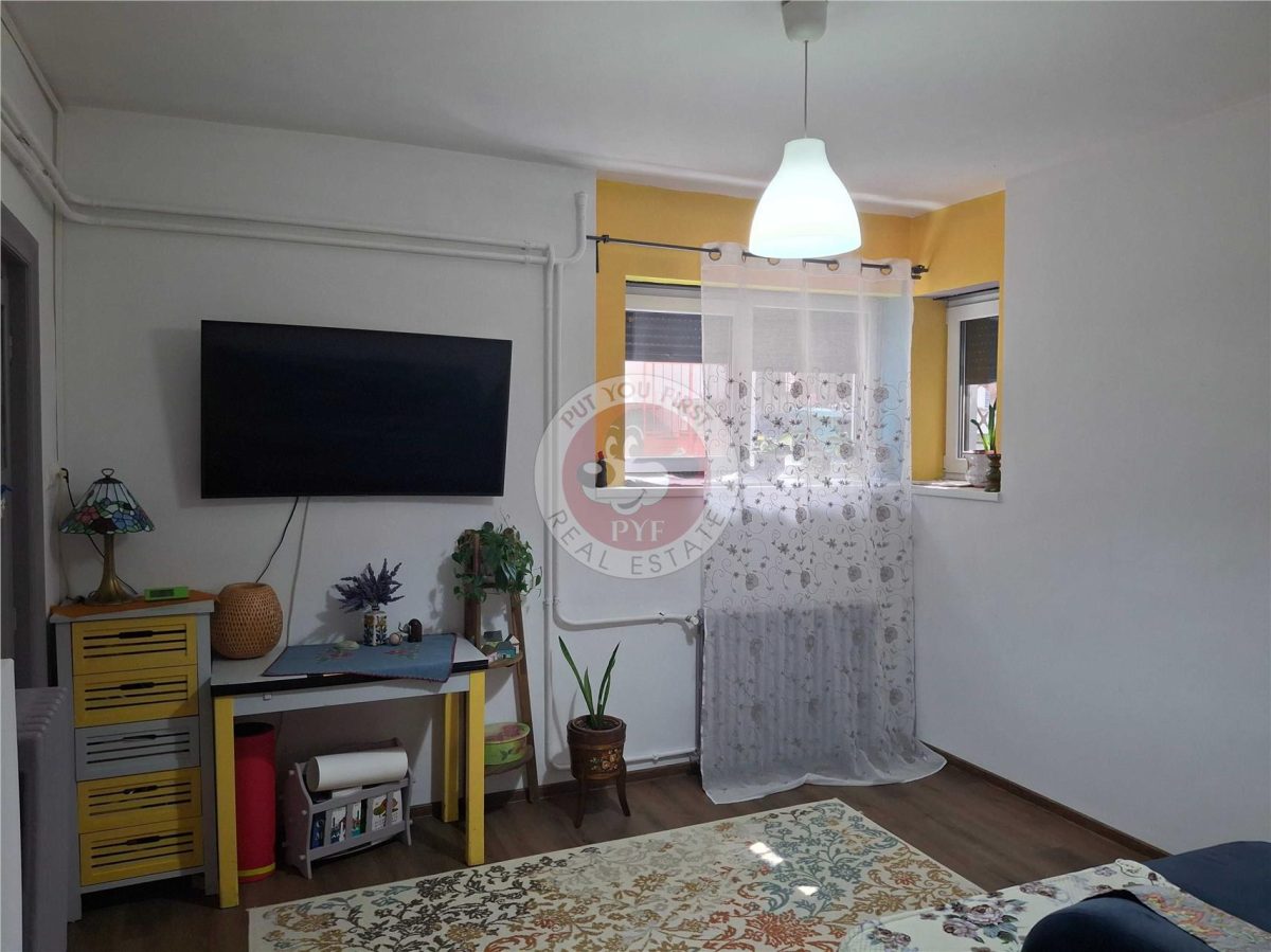 Cervantes | 3 cam | Fara risc | Demisol inalt | Dec | 57mp | B13045 - foto 3