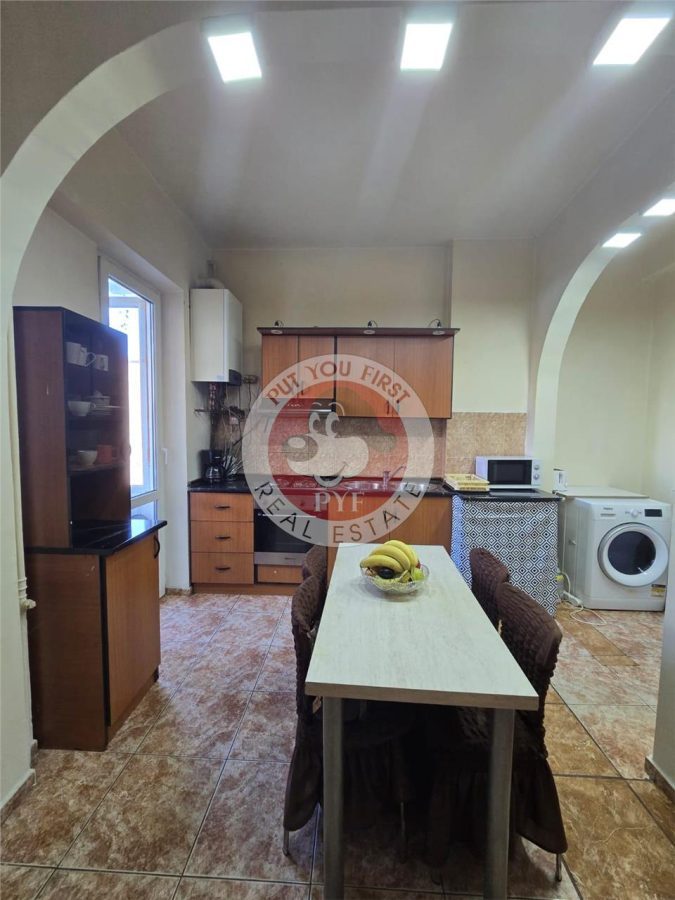 Mc Donald''s Buzesti | 4 cam | RS2 | Semidec | 111mp | B13043 - foto 12