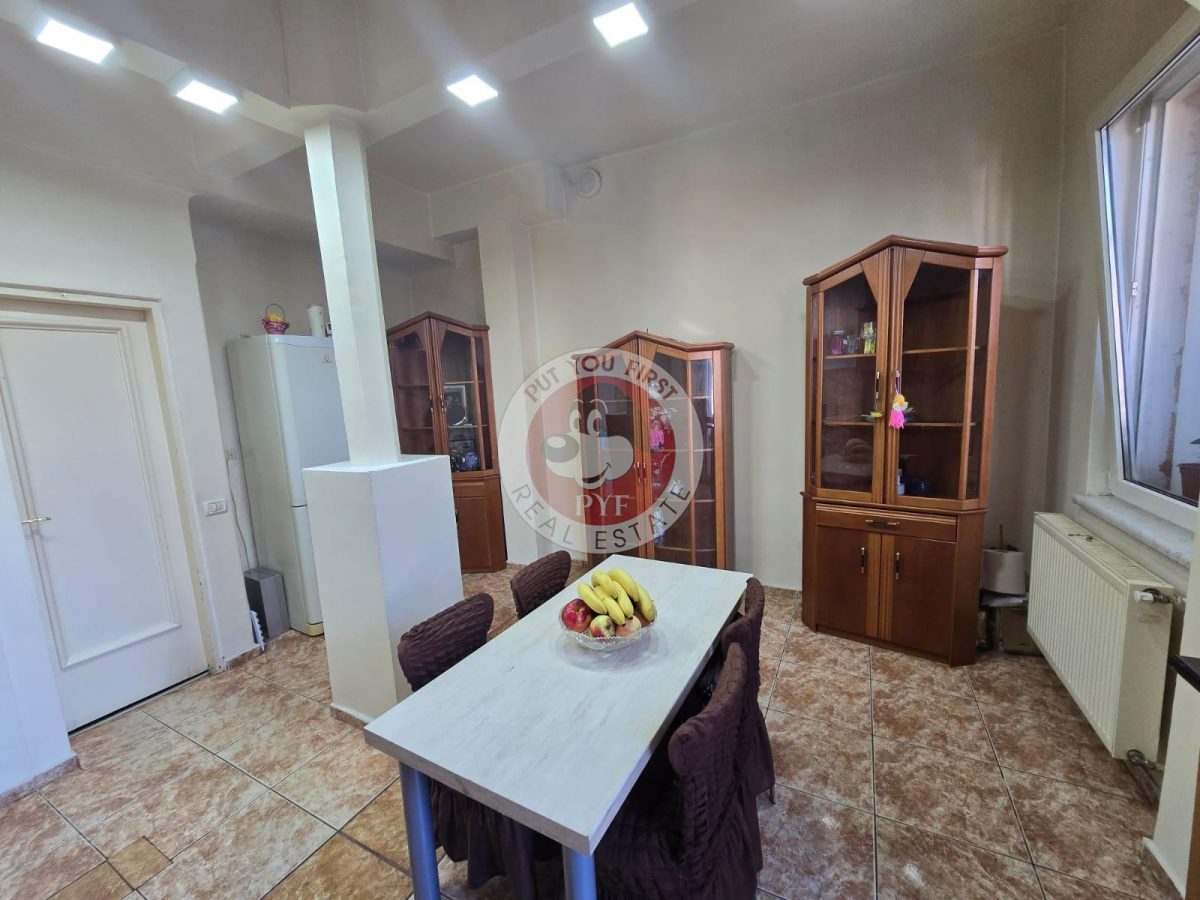 Mc Donald''s Buzesti | 4 cam | RS2 | Semidec | 111mp | B13043 - foto 16