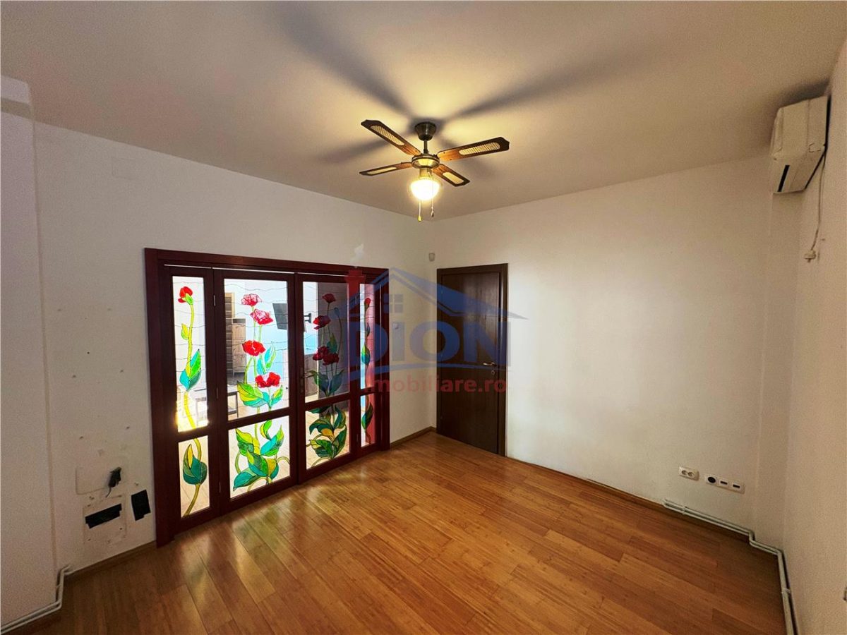 Unirii - Alba Iulia - Posta Vitan - 3 camere, etaj 1 - foto 3
